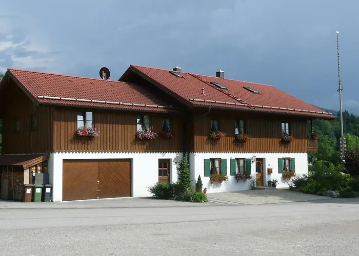 Landhaus Caesar - Hotel Garni